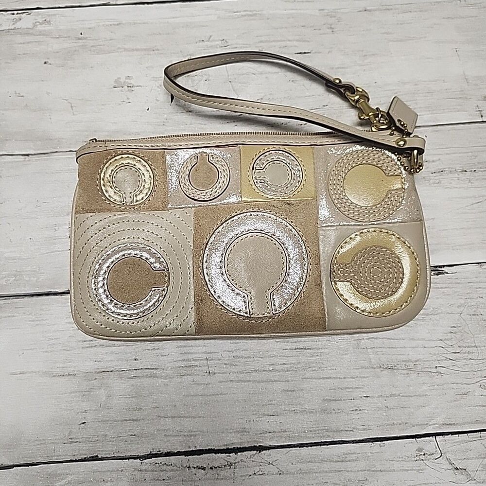 Coach Mia Suede Patent Leather Signature C Patchwork Neutral Colors Wristlet - Picture 2 of 8